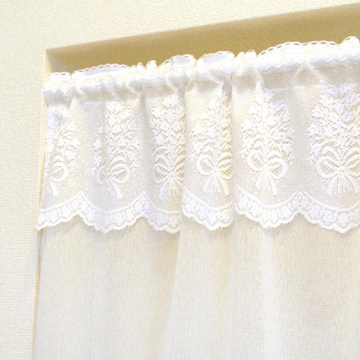 Elegant Japanese Cafe Curtain, Frill Top, Ruffled, White, Sheer Valance 47.2x17.7 in, Cottage Kitchen — view 5