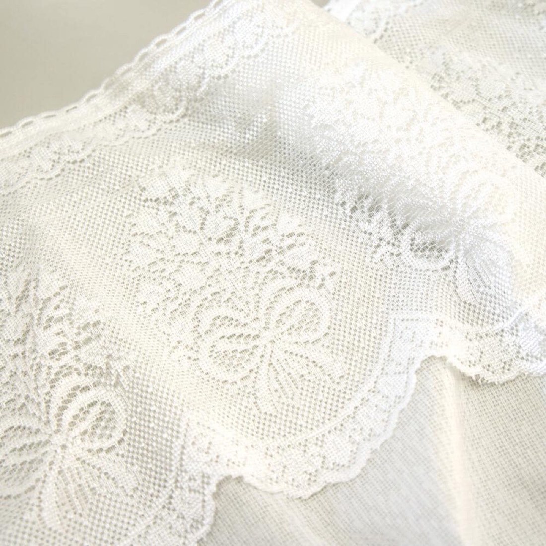 Elegant Japanese Cafe Curtain, Frill Top, Ruffled, White, Sheer Valance 47.2x17.7 in, Cottage Kitchen — view 6