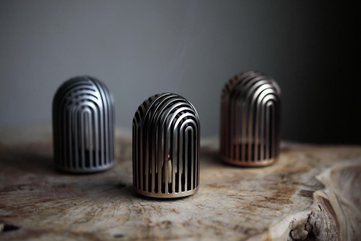 Japanese Bronze Incense Burner, Minimalist Cone Holder, Zen Decor — view 9