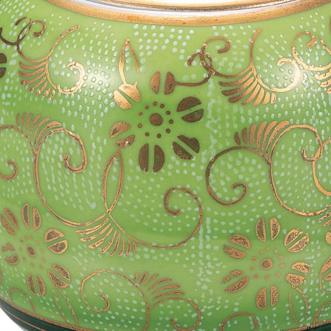 Japanese Incense Burner, Small Kutani Ware White Dot Clematis Porcelain Koro — view 5