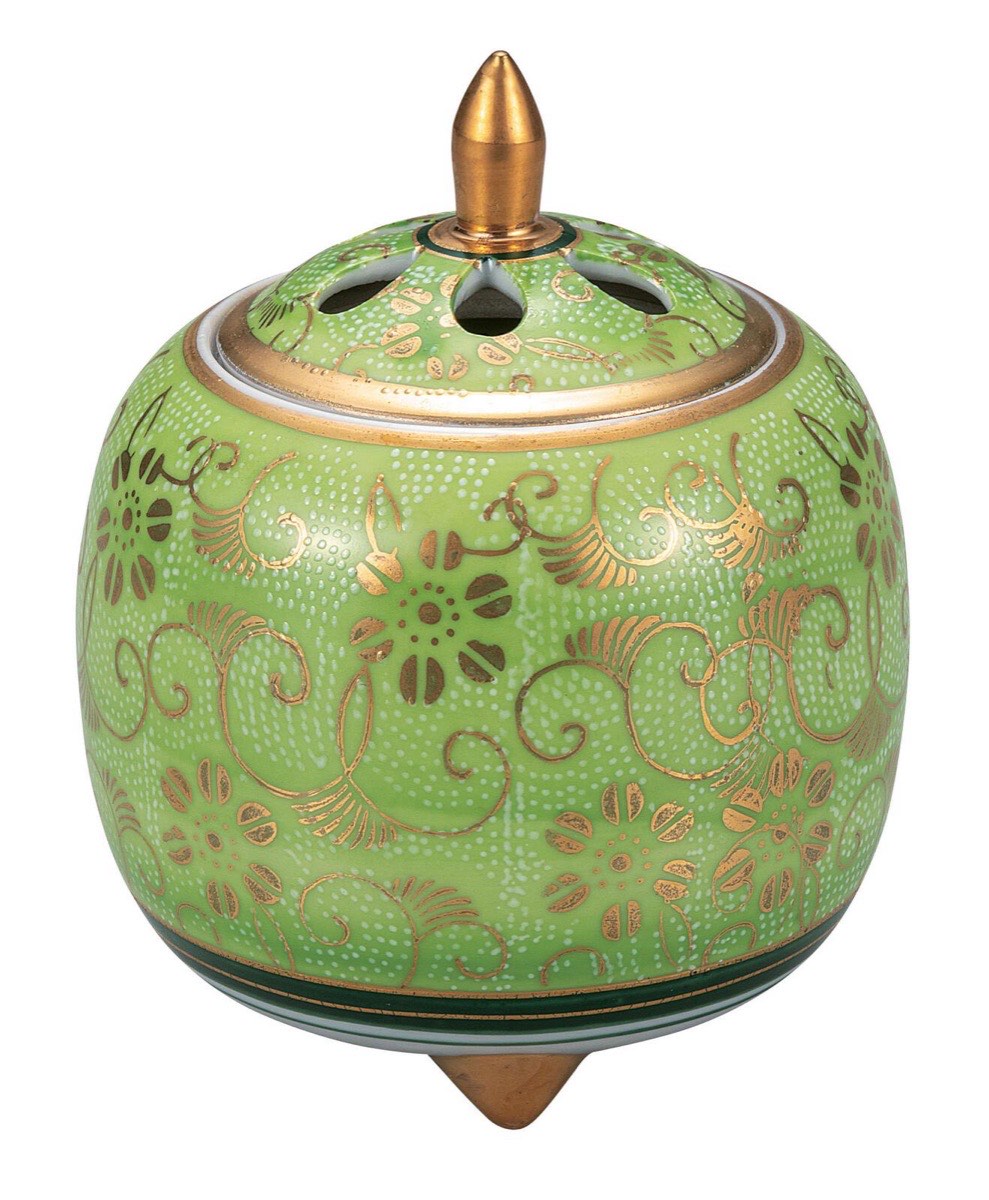 Japanese Incense Burner, Small Kutani Ware White Dot Clematis Porcelain Koro — view 7
