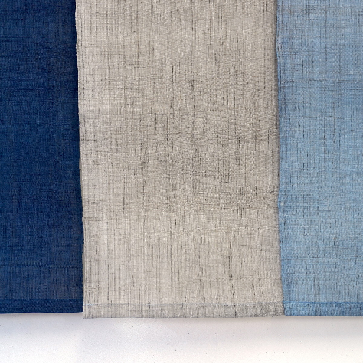 Japanese Linen Noren Curtain, Triple Panel, Half-Dyed Indigo, Grey & Sky Blue, 33.1 x 47.2 in, Handwoven Ramie, Made in Japan — view 3