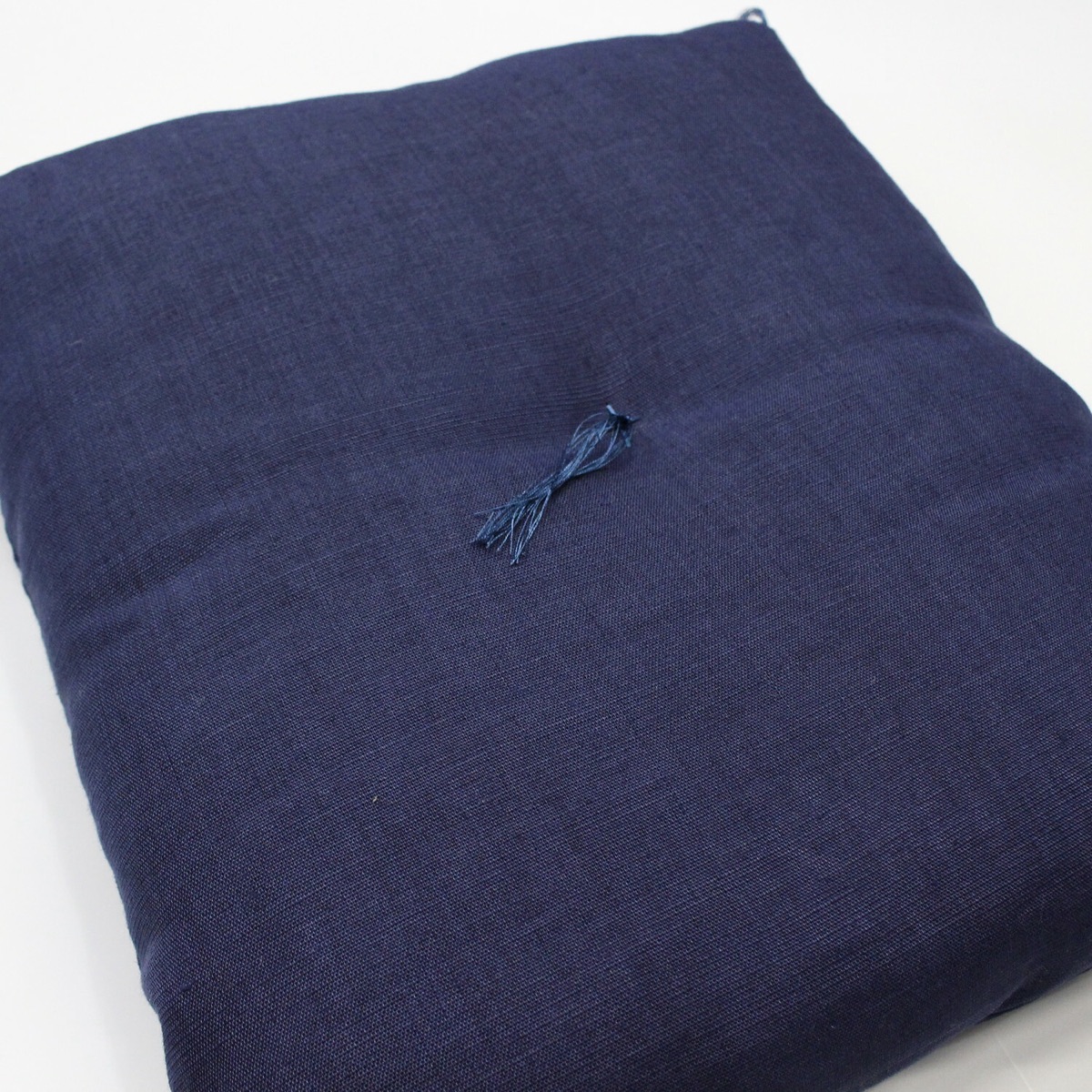 Japanese Linen Tea Cushion (Zabuton), Ihira Weave, Tortoiseshell Apple Motif, Indigo, 16.5 x 17.7 in, Made in Japan — view 4