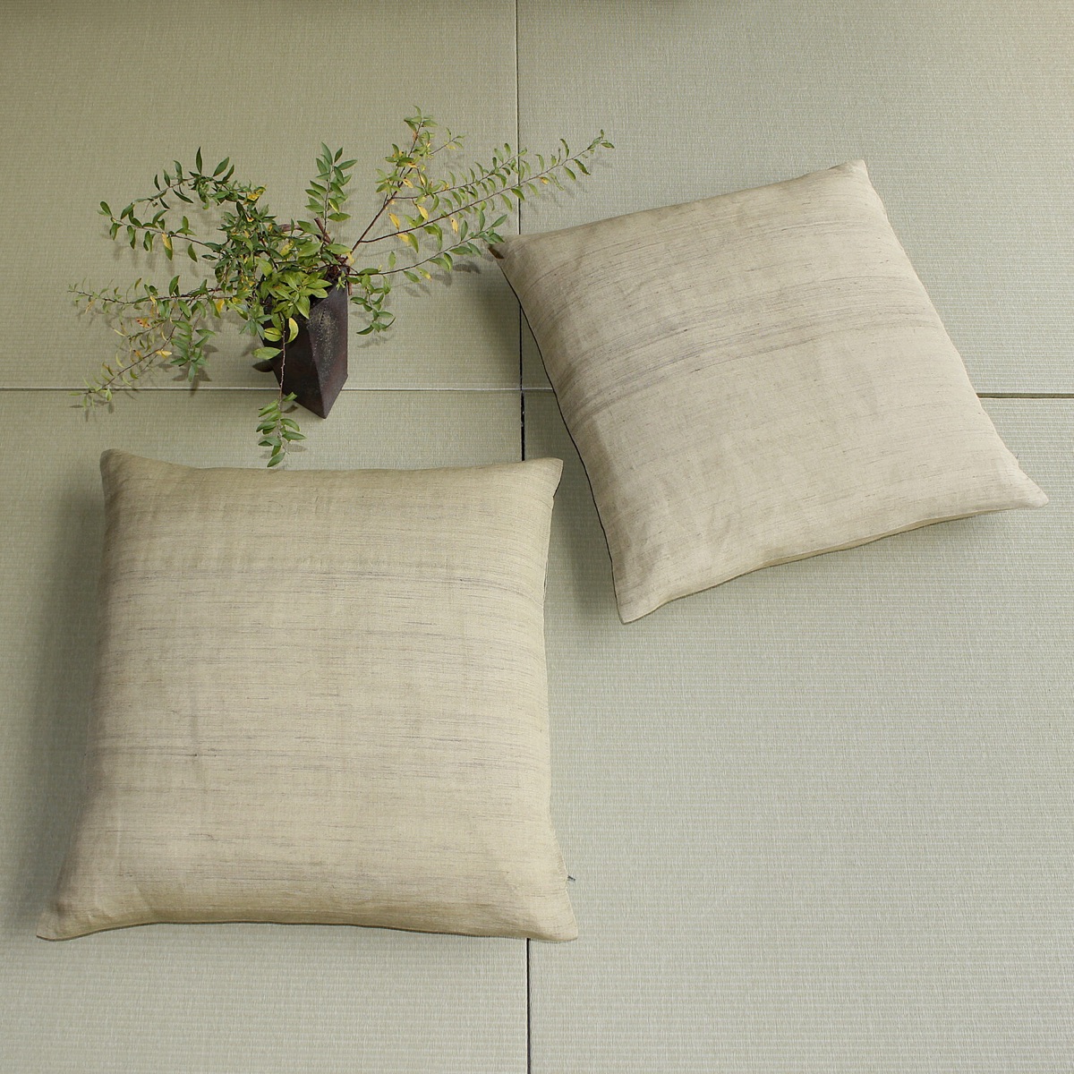 Japanese Linen Zabuton Floor Cushion Cover, Plain Rapeseed Yellow, 21.7 x 23.2 in, Iono Weave, Made in Japan — view 7