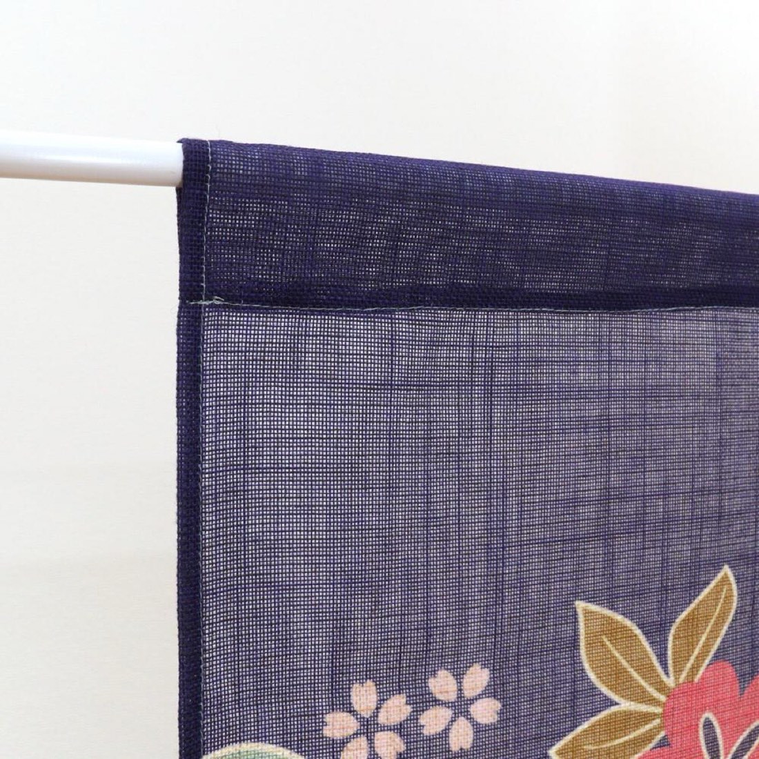 Japanese Noren Door Curtain, Auspicious Flower, 33.5 x 59.1 in, Made in Japan — view 7