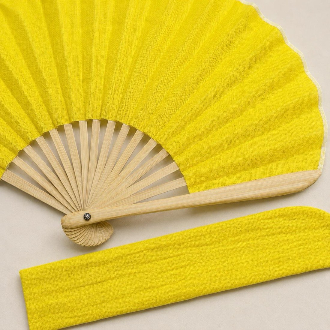 Japanese Shell Sensu Fan, Linen Ojiya Chijimi Mimosa, Bamboo Frame, Made in Japan — view 9