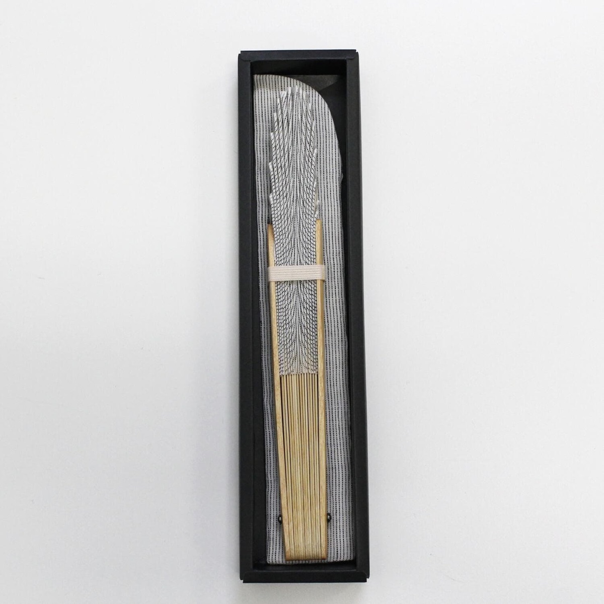Japanese Shell Sensu Fan, Linen Ojiya Chijimi Natural Stripe, Bamboo Frame, Made in Japan — view 8