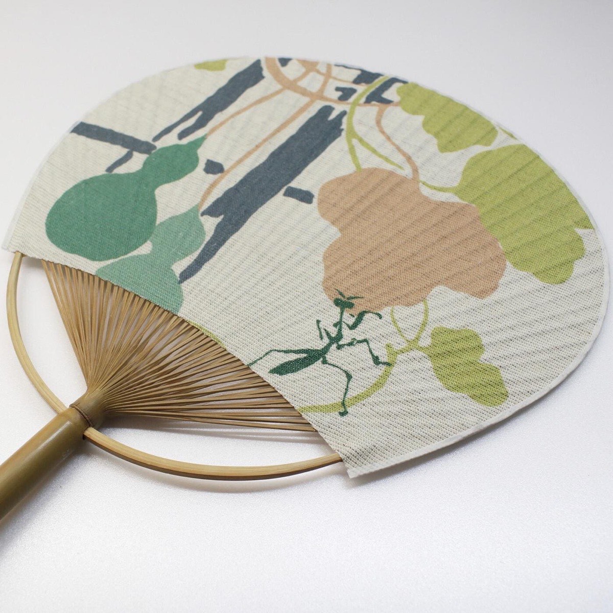Japanese Uchiwa Hand Fan, Linen Gourd Motif, Bamboo Frame, Made in Japan — view 9