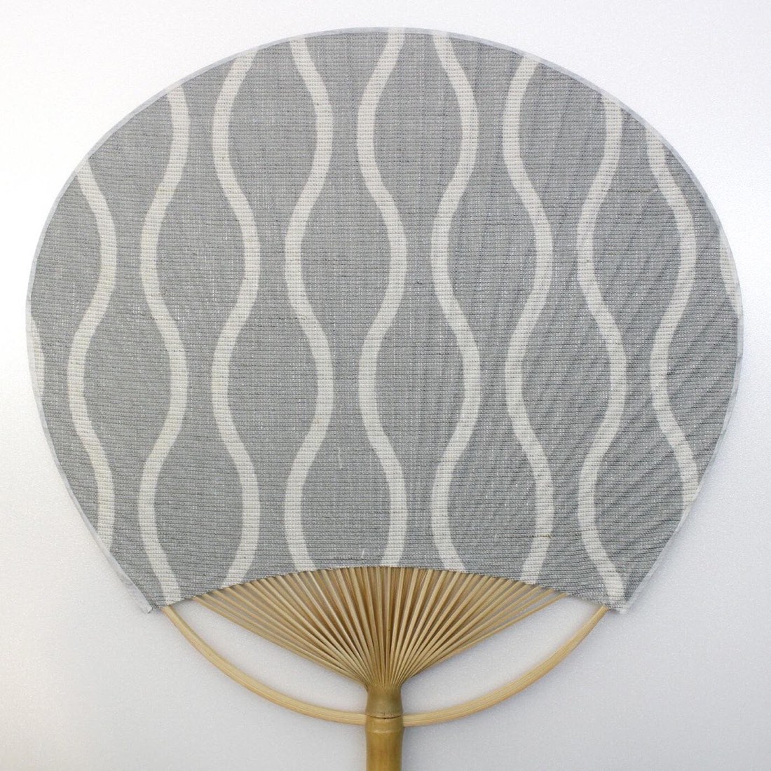 Japanese Uchiwa Hand Fan, Linen Tatewaku Wave Motif, Bamboo Frame, Made in Japan — view 4