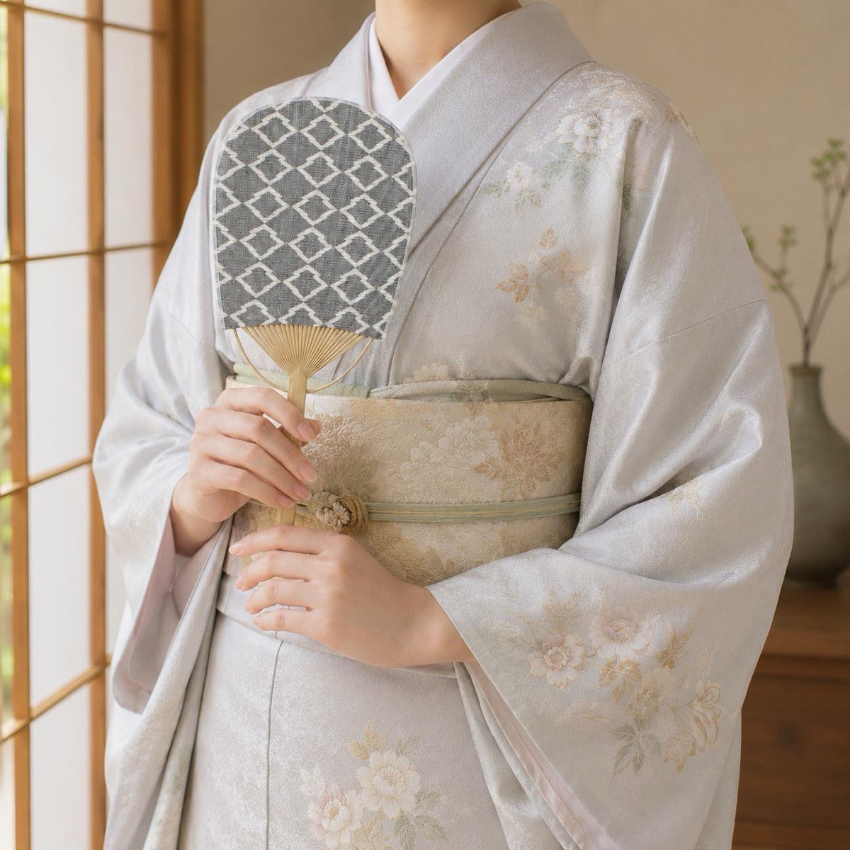 Mini Japanese Uchiwa Fan, Linen Matsukawabishi Diamond Motif, Bamboo Frame, Made in Japan — view 2