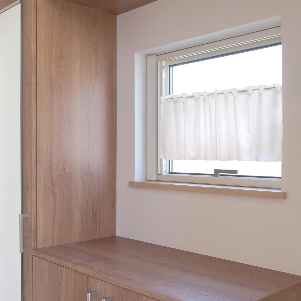 Refined Japanese Cafe Curtain, Tsumugi Look, Beige, Natural, Sheer Valance 59.1x17.7 in, Natural Kitchen — view 9